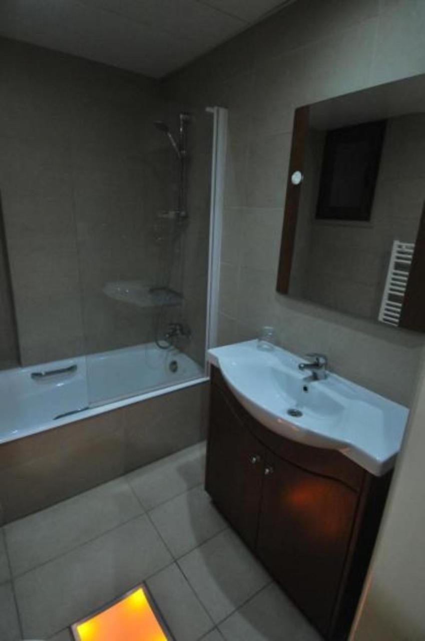 لارنكا Ithaki Phinikoudes Apartment No. 202 المظهر الخارجي الصورة