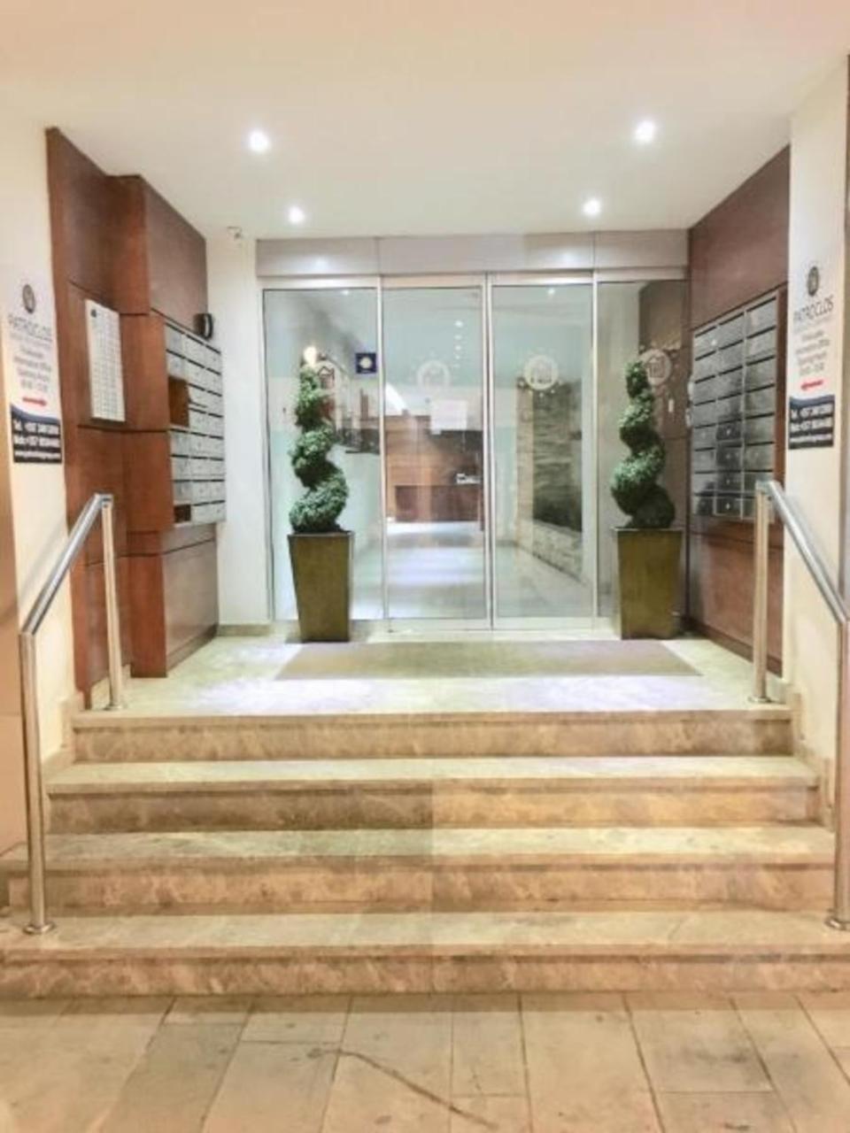 لارنكا Ithaki Phinikoudes Apartment No. 202 المظهر الخارجي الصورة